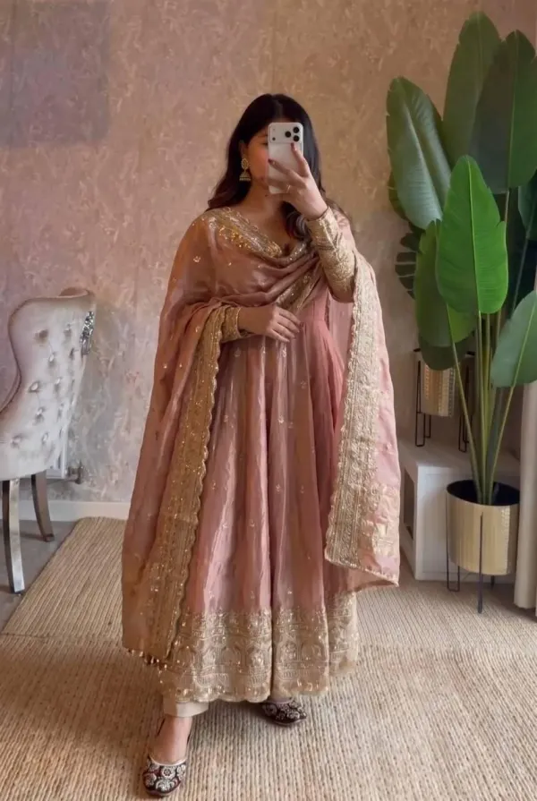 Peach_Pink_Organza_Anarkali_Suit_Set_With_Heavy_Sequin_Embroidery_Elephant_Zari_Border_Dupatta_Veronica_Fashion_Hub