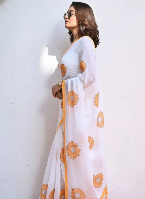 Off_White_Linen_Yellow_Floral_Printed_Saree
