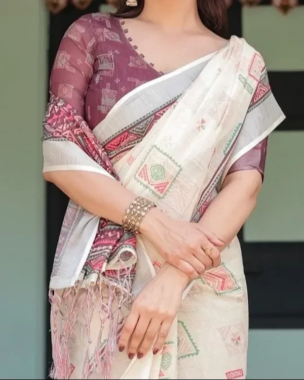Elegant_Off_White_Linen_Cotton_Saree_With_Wine_Tribal_Geometric_Print