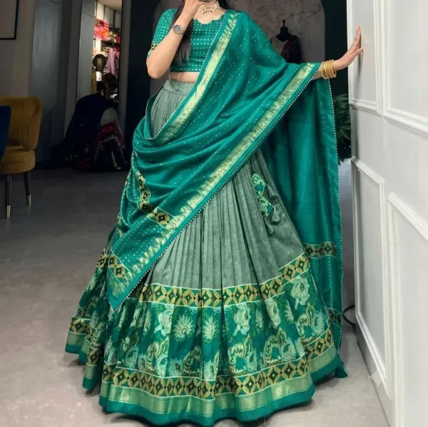 Classic_Ajarakh_Printed_Designer_Lahenga_Choli_For_Women