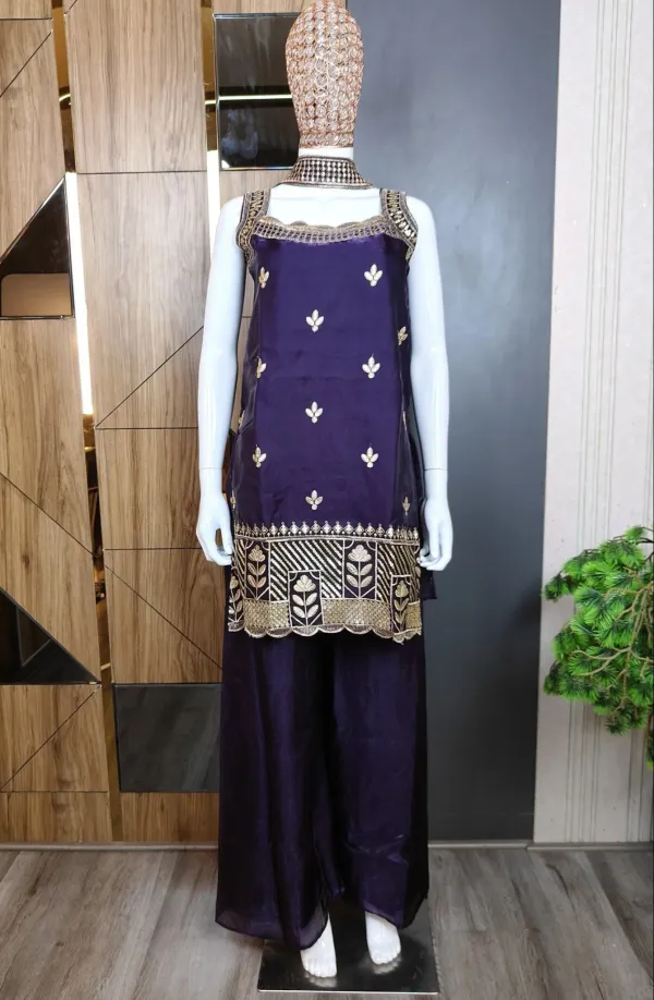 Women_S_Wine_Titli_Fandy_Silk_Sleeveless_Kurta_Palazzo_Set_With_Dupatta