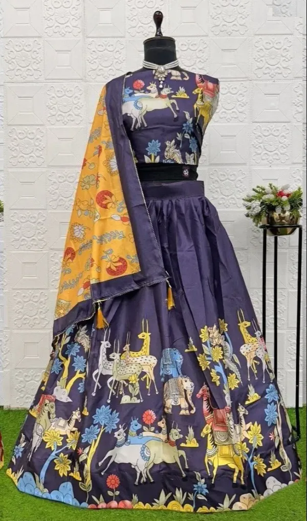 Graceful_Ajarakh_Print_Traditional_Choli_Style_For_Women
