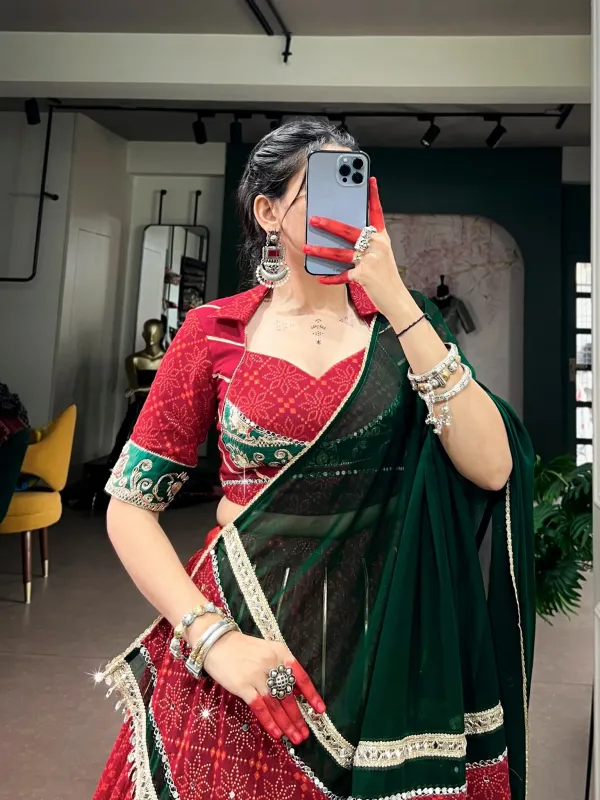 Celebrate_The_Spirit_Of_Navratri_With_Every_Graceful_Twirl_3pcs_Lehenga_Dupatta_Blouse