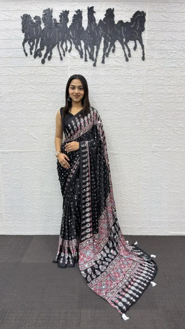 Cultural_Ajarakh_Print_Decorative_Mirror_Work_Saree_For_Women