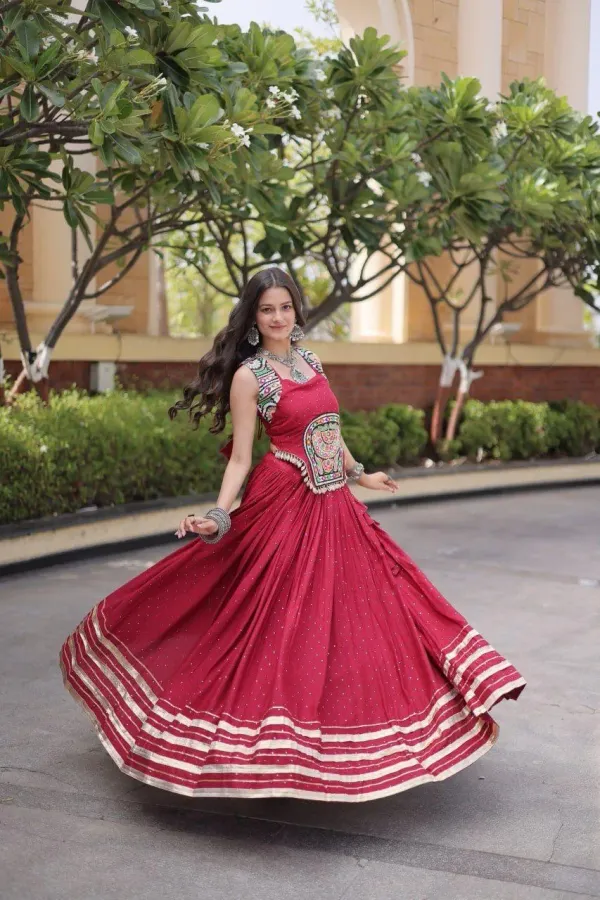 Navratri_Lehenga_Choli_Black_Micro_Cotton_Bandhani_Print_Flared_Lehenga_Choli_Set_With_Gamthi_Mirror_Work_Koti_Veronica_Fashion_Hub