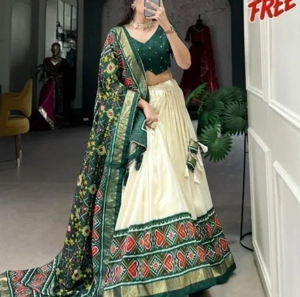Graceful_Ajarakh_Print_Traditional_Choli_Style_For_Women