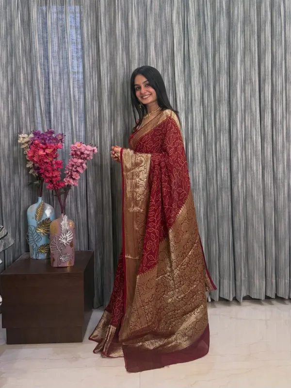 Maroon_Bandhani_Printed_Pure_Cotten_Soft_Silk_Saree_With_Rich_Gold_Zari_Weaved_Brocade_Border_Blouse_Piece_Veronica_Fashion_Hub
