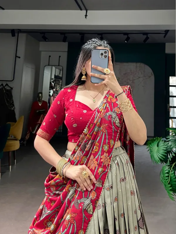 Infuse_Your_Wardrobe_With_Southern_Grace_Tussar_Silk_Kalamkari_Print_Lehenga_Choli_Featuring_A_Sophisticated_Foil_Work_Border