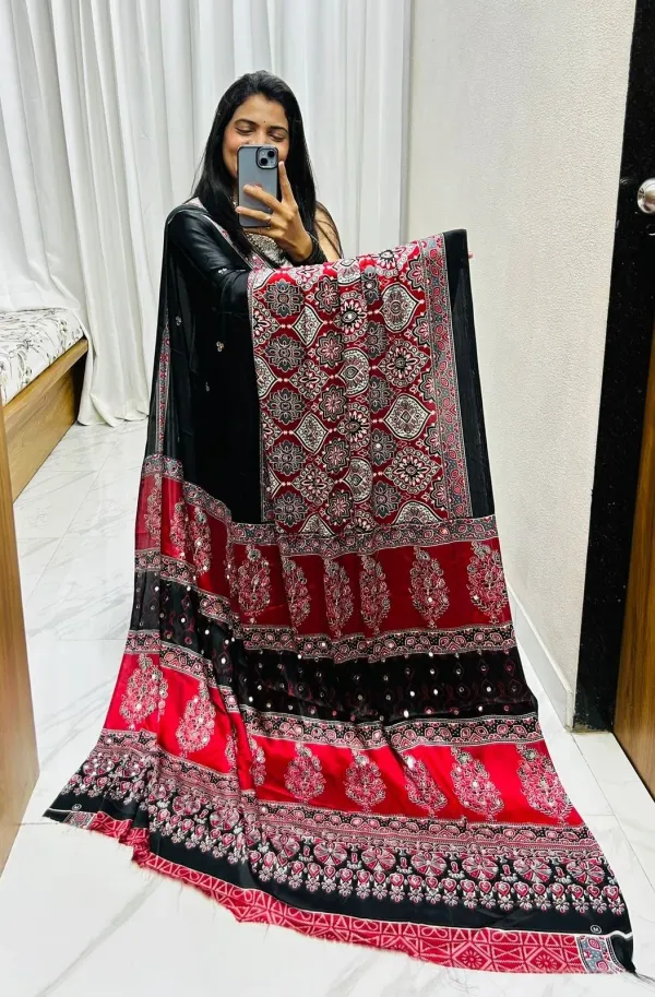 New_Festive_Wear_Red_N_Black_Color_Pure_Satin_Silk_Ajrak_Printed_With_Mirror_Work_Rich_Pallu_Fancy_Designer_Saree