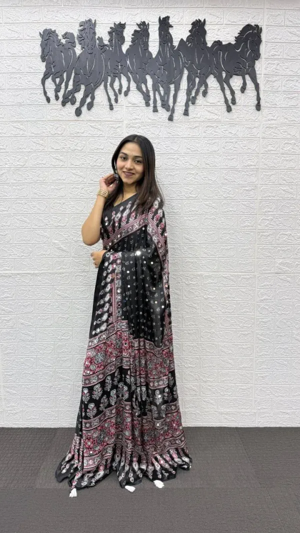 Ajrakh_Real_Mirror_Work_Semi_Gajji_Silk_Soft_And_Smooth_Saree