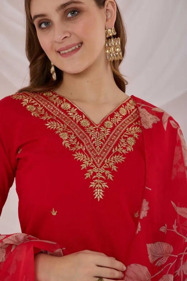 Red_Embroidered_Straight_Kurta_Set