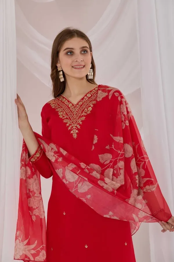 Red_Embroidered_Straight_Kurta_Set