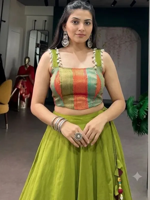 Veronica_Fashion_Ready_To_Wear_Lehenga_Unstitched_Green_And_Yellow_Embellished_Ready_To_Wear_Lehenga_Has_Zip_Closure_Straight_Hem