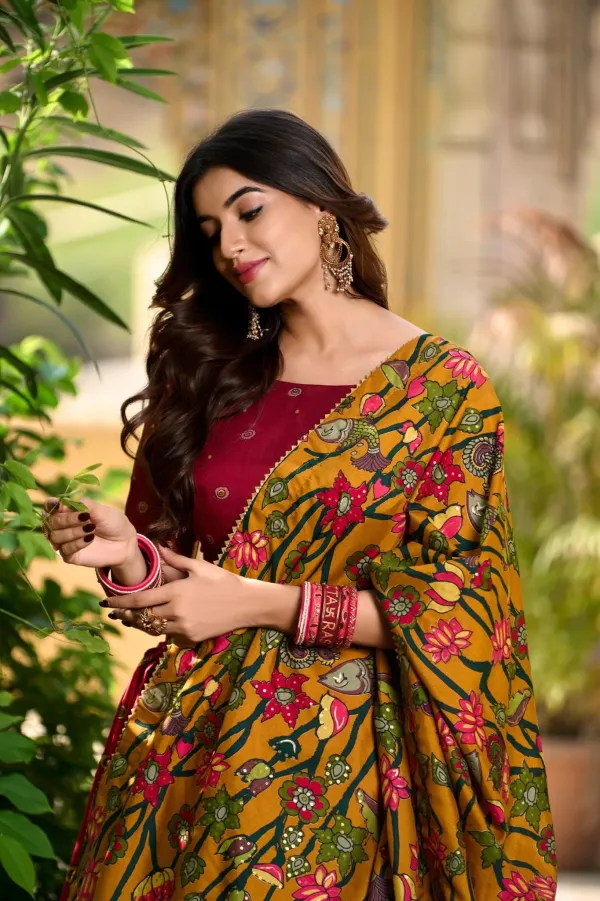 Green_Colour_Tussar_Silk_With_Kalamkari_Print_Lehenga_With_Unstitched