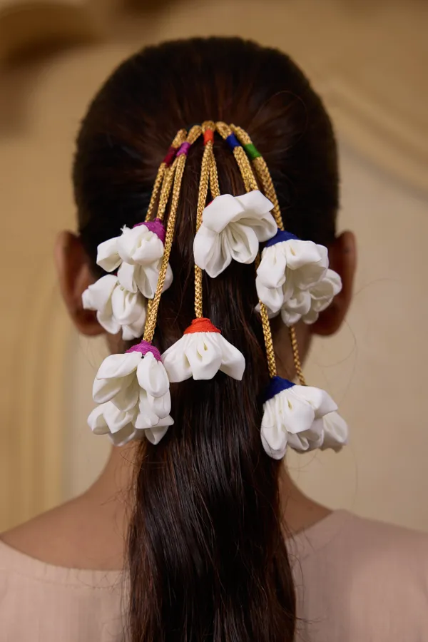White_Cotton_Yarn_Handcrafted_Gajra_Hair_Tie_For_Women