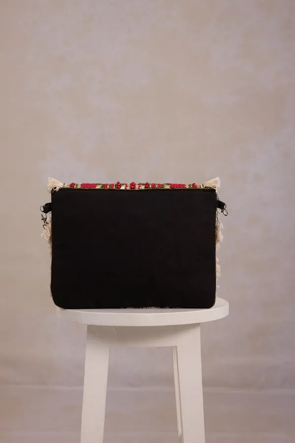 Red_Cotton_Beaded_Boho_Clutch_For_Women