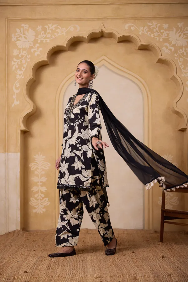 Black_Cotton_Blend_Embroidered_Mirror_Work_Co-Ord_Set_For_Women