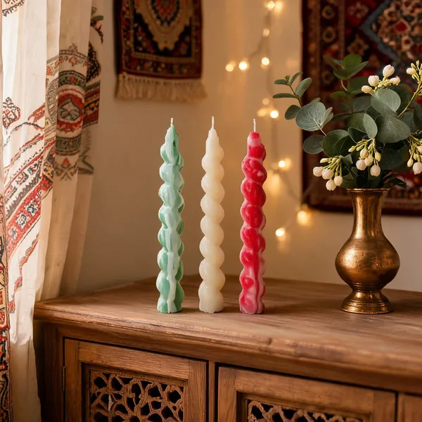 Multicolor_Soya_Wax_Candle_For_Home_And_Offoce_(Pack_Of_3_)