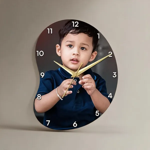 Plastic_Round_Personalized_Kids_Photo_Wall_Clock