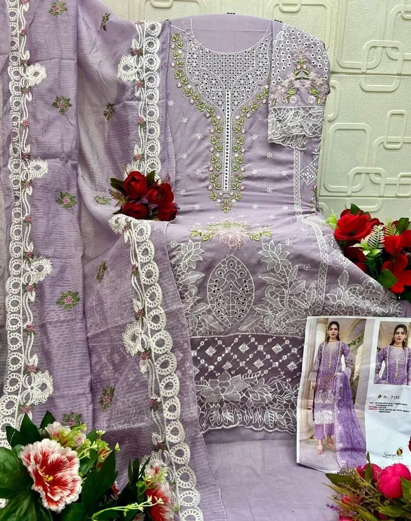 Lavender_Cotton_Embroidered_Salwar_Suit_Set_For_Women