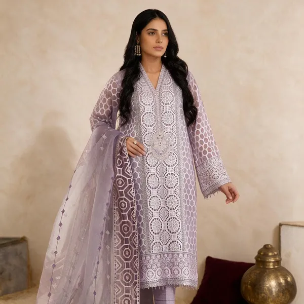 Lavender_Muslin_And_Cotton_Embroidered_Straight_Suit_Set_For_Women