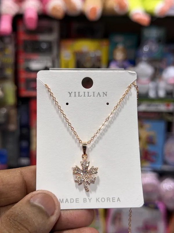 Tara_Gold_Tone_Floral_Pendant_Necklace_for_Women