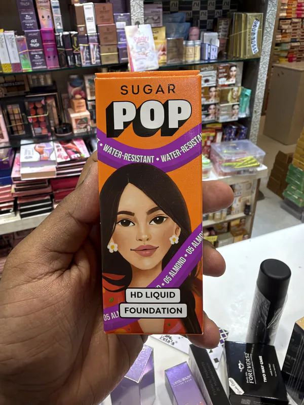 SUGAR_POP_HD_Liquid_Foundation_Almond_05