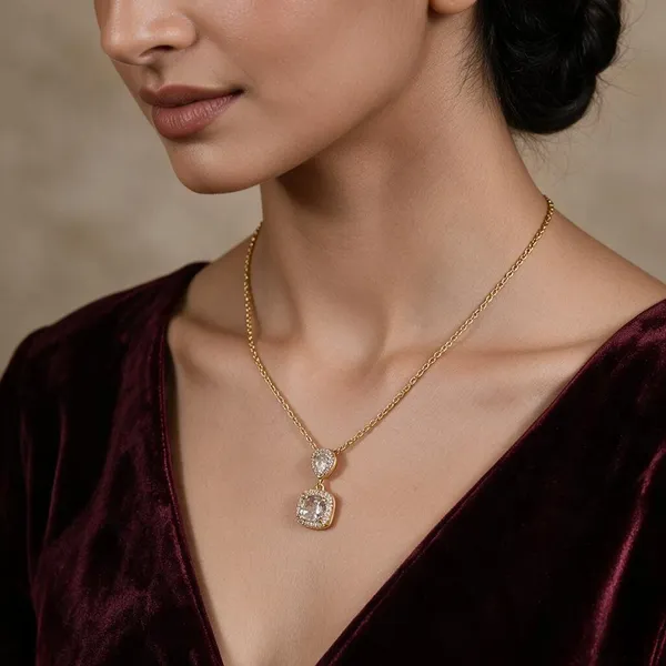 Lipi_Gold_Tone_Fashion_Necklace_For_Women