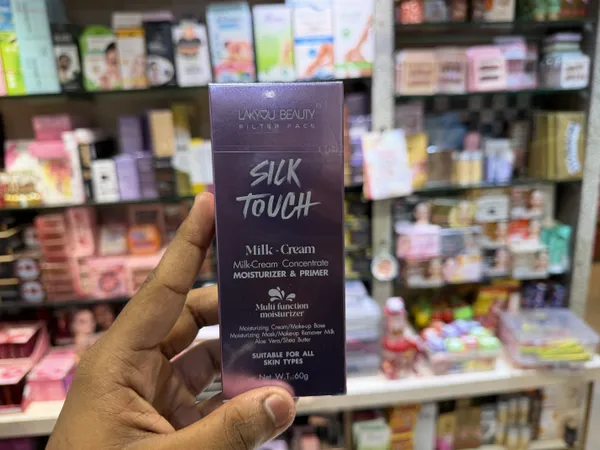 Lakyou_Beauty_Silk_Touch_Milk_Cream_Moisturizer_Primer