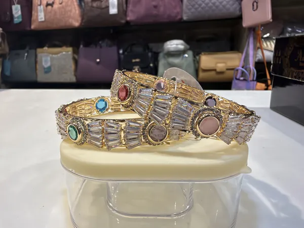 Priya_Gold_Tone_Crystal_Statement_Bracelet_for_Women