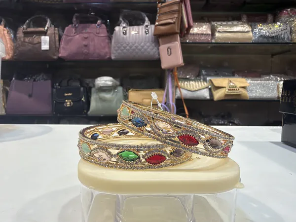 Gargi_Gold_Tone_Embellished_Bangles_for_Women