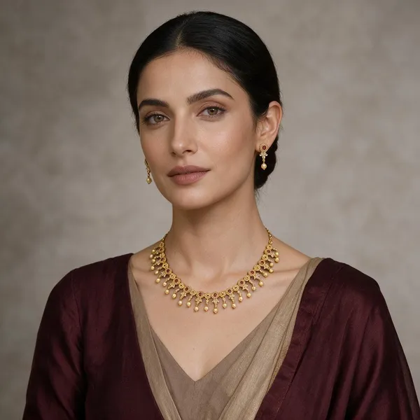 Esha_Gold_Tone_Floral_Necklace_Set_For_Women