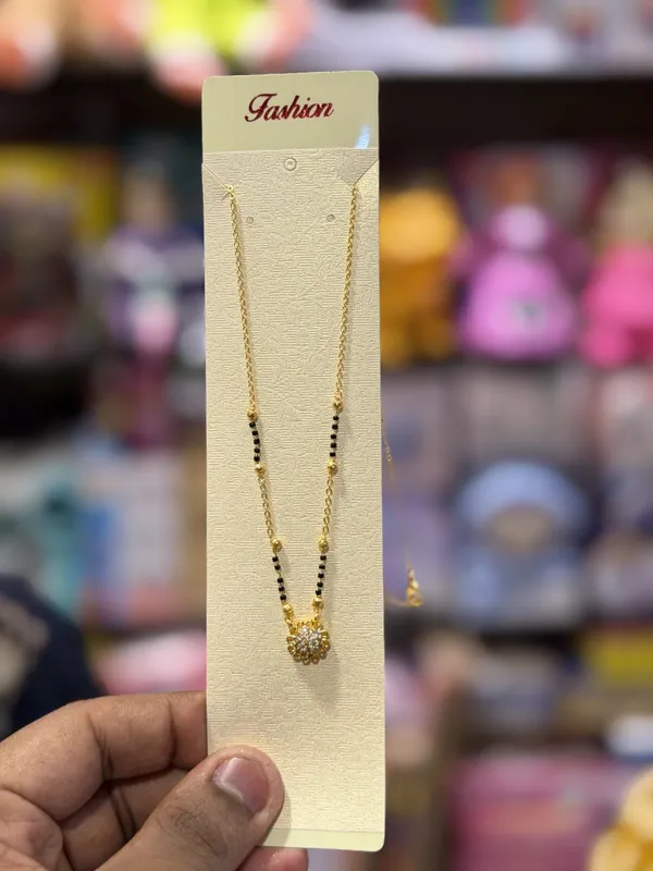 Hansika_Gold_Tone_Beaded_Mangalsutra_Necklace_for_Women