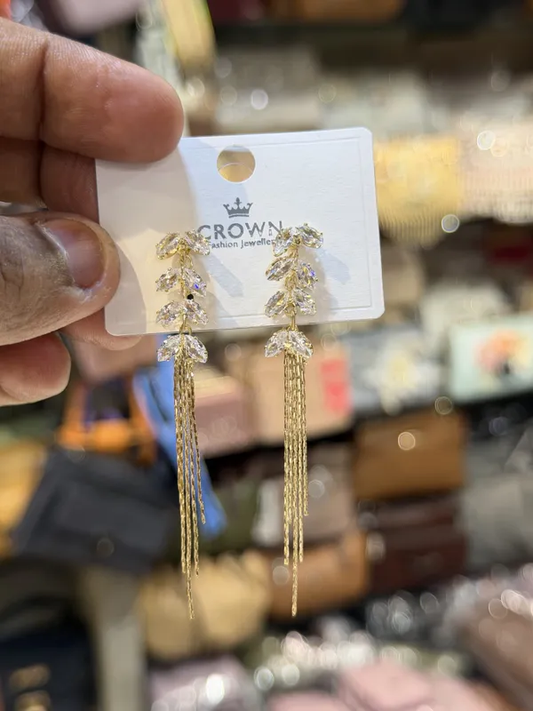 Gayatri_Gold_Tone_Leaf_Tassel_Drop_Earrings_for_Women