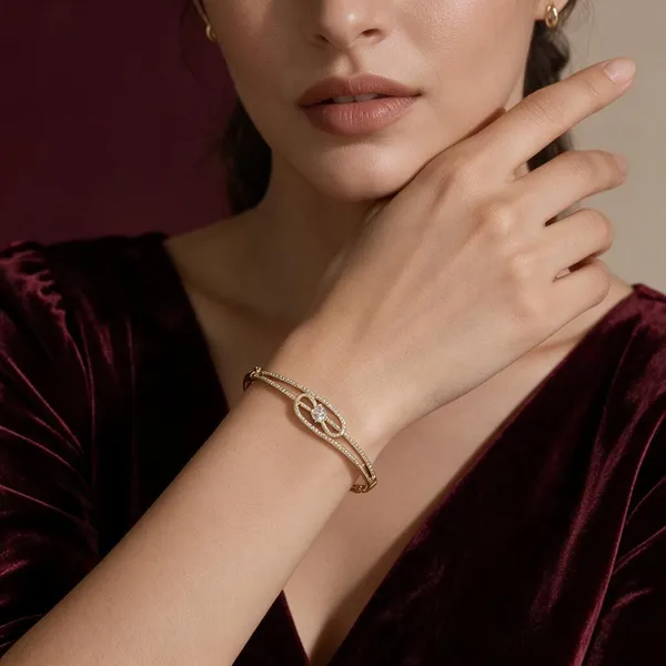 Kavya_Gold_Tone_Rhinestone_Bracelet_For_Women