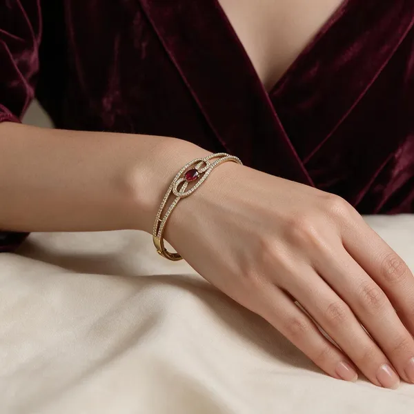 Charvi_Gold_Tone_Stone_Embellished_Bracelet_For_Women