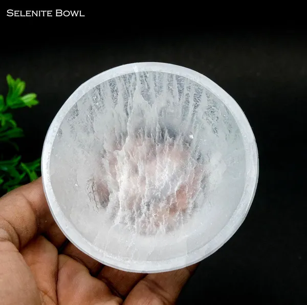 Natural_Moroccan_Selenite_Bowl_Round_Selenite_Crystal_Charging_Bowl_For_Cleansing_Charging_Stones_Meditation_Home_Decor_Ideal_For_Attracting_Prosperity_And_Enhancing_Spiritual_Energy