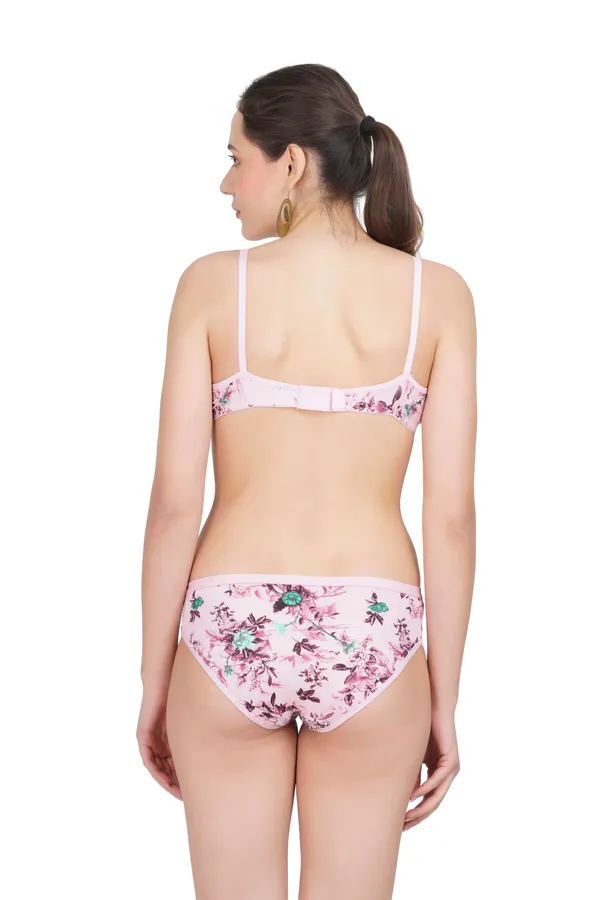 Pink_Frooty_Lingerie_Set_for_Women