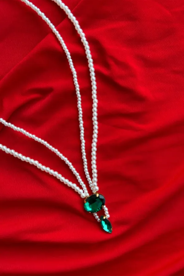 Emerald_Double_Strand_Pearl_Necklace