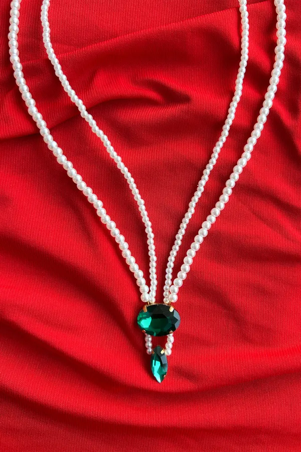 Emerald_Double_Strand_Pearl_Necklace