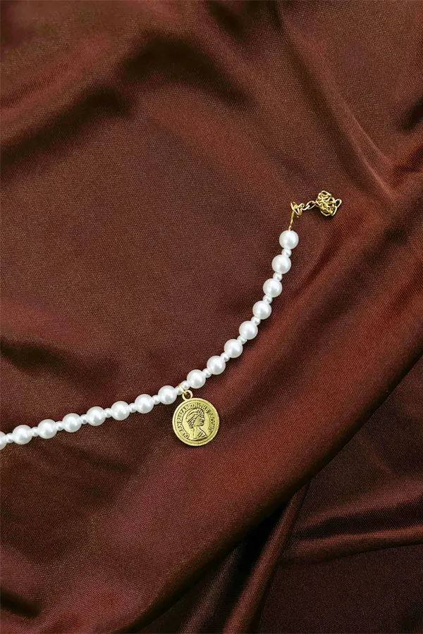 Charm_Line_Bracelet