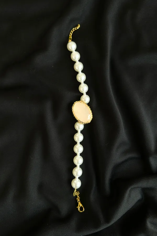 Vintage_Lumi_Re_Pearl_Set_With_Bracelet