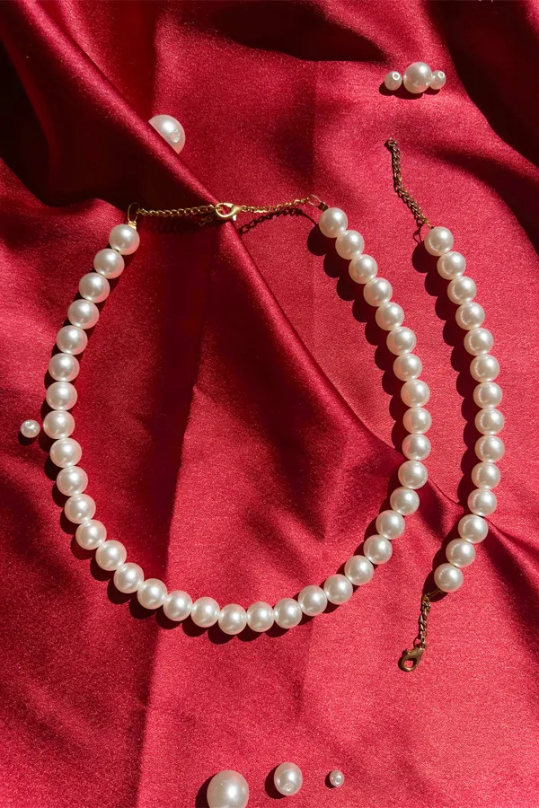 Timeless_Pearl_Set_With_Bracelet_10mm