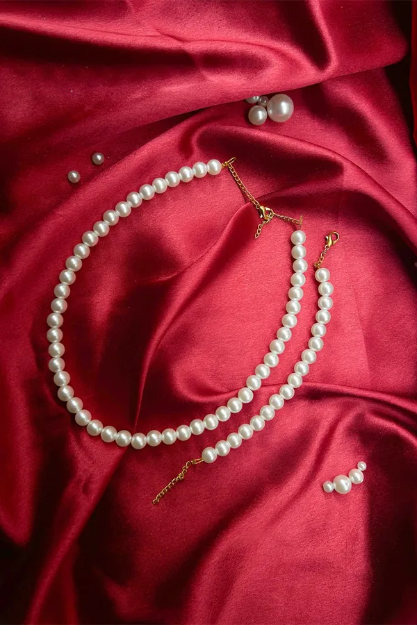 Ivory_Allure_Pearl_Set_With_Bracelet_6mm_Aaa