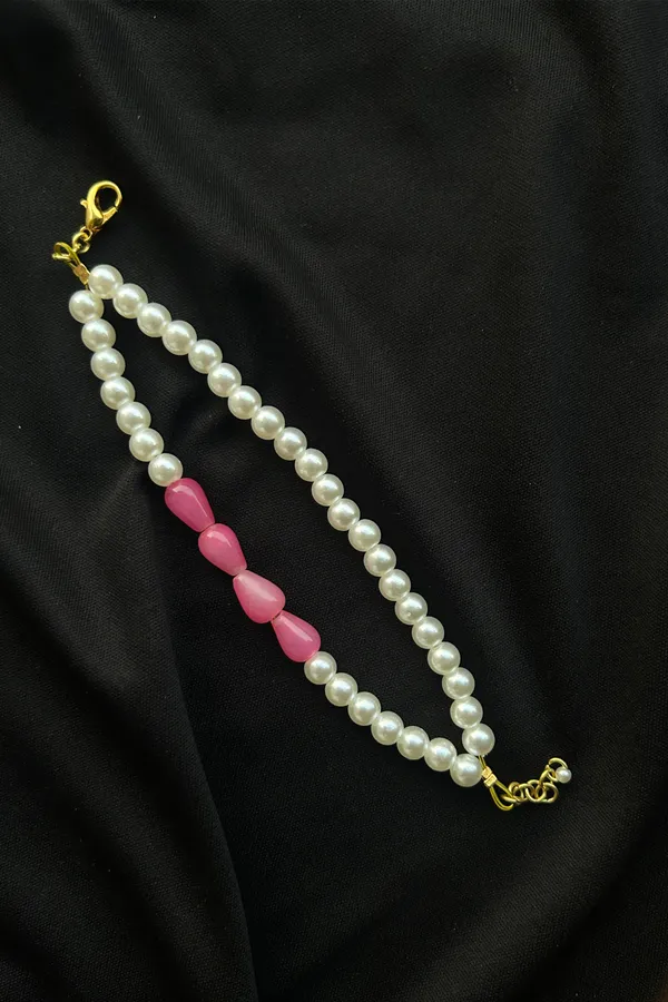 Pink_Luxe_Pearl_Bracelet