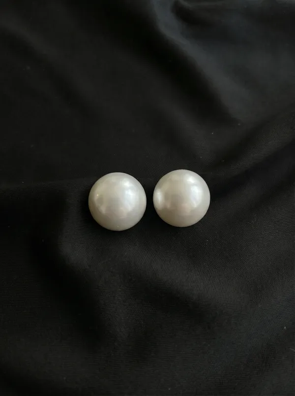 Silk_Pearl_Studs_Earrings_12mm