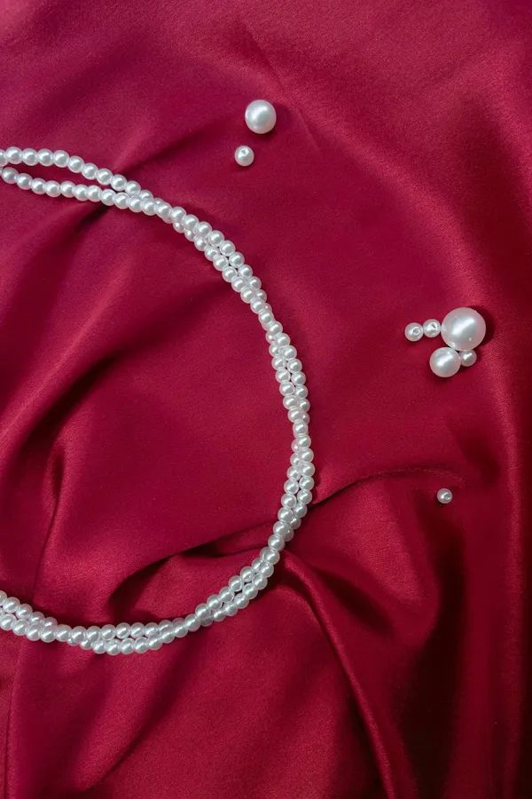 Elegance_In_Layers_Pearl_Necklace