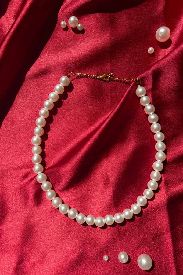 Timeless_Pearl_Necklace_10mm