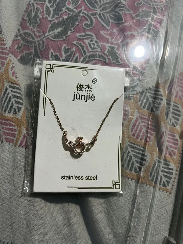Stainless_Steel_Heart_Pendant_Necklace_for_Women
