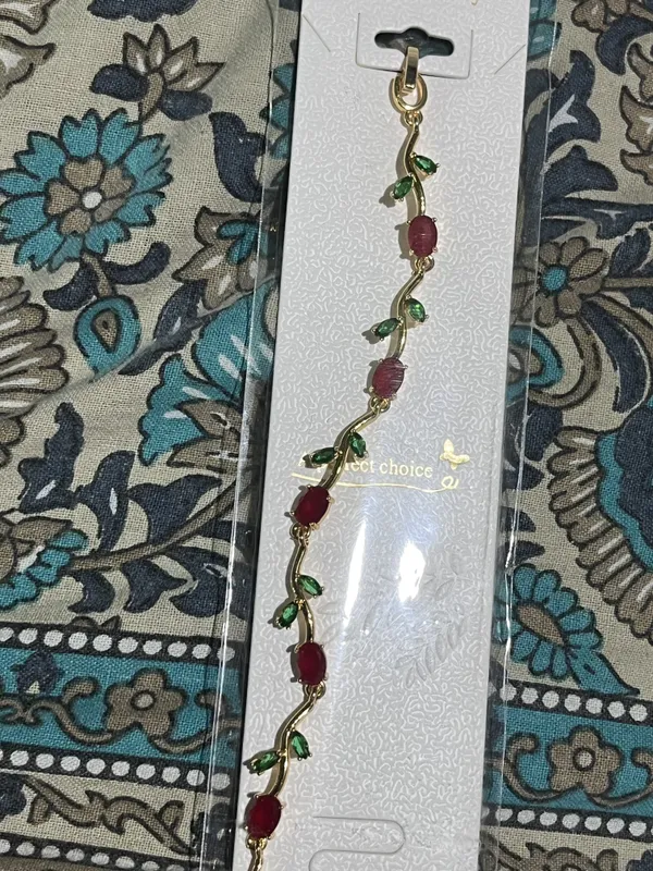 Gold_Tone_Red_And_Green_Stone_Bracelet_For_Women